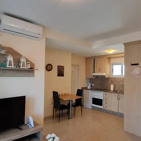 Friendly * サンミゲル・デ・アボナ